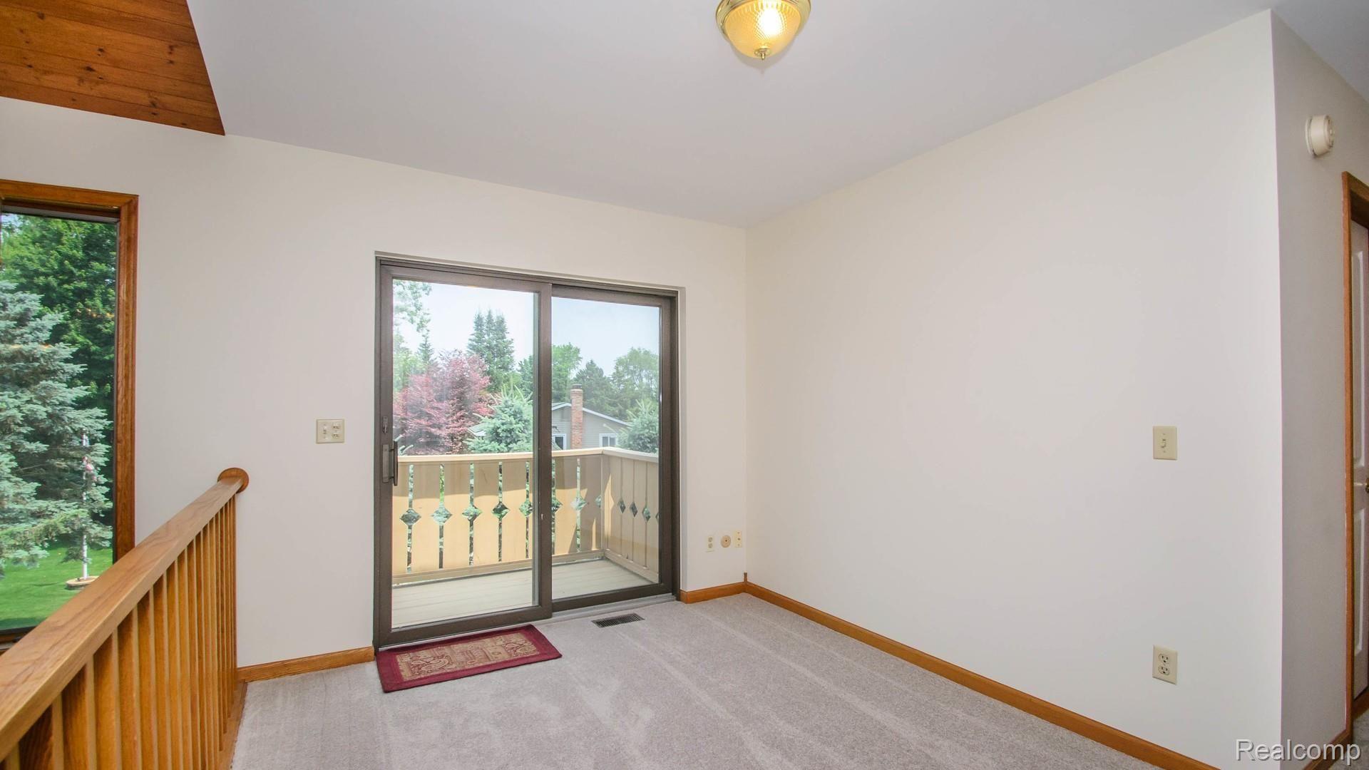 3949 West Schafer Road Pinckney, MI 48169 - Photo 45 of 59 050_47.jpg