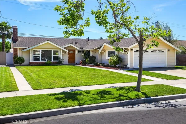 $2,049,000 | 3232 Hillrose Drive, Rossmoor, CA 90720