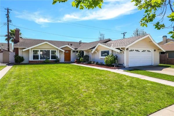 $2,049,000 | 3232 Hillrose Drive, Rossmoor, CA 90720