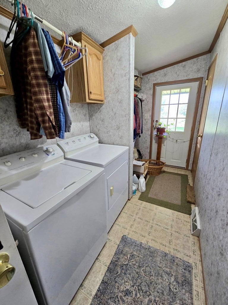 7192 Coder Road Huntingdon, PA 16652 - Photo 20 of 68 Main level laundry w/outdoor access