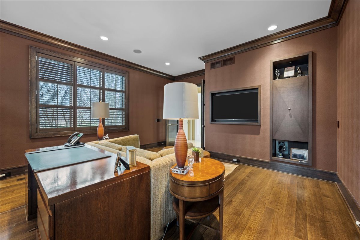 2 Bridlewood Road Northbrook, IL 60062 - Photo 20 of 58