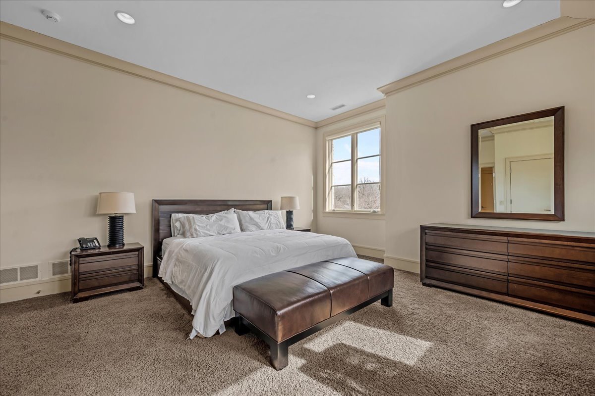 2 Bridlewood Road Northbrook, IL 60062 - Photo 29 of 58