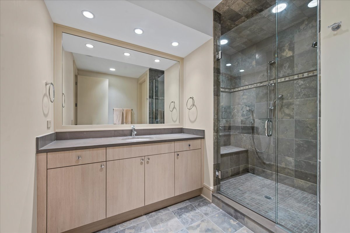 2 Bridlewood Road Northbrook, IL 60062 - Photo 44 of 58