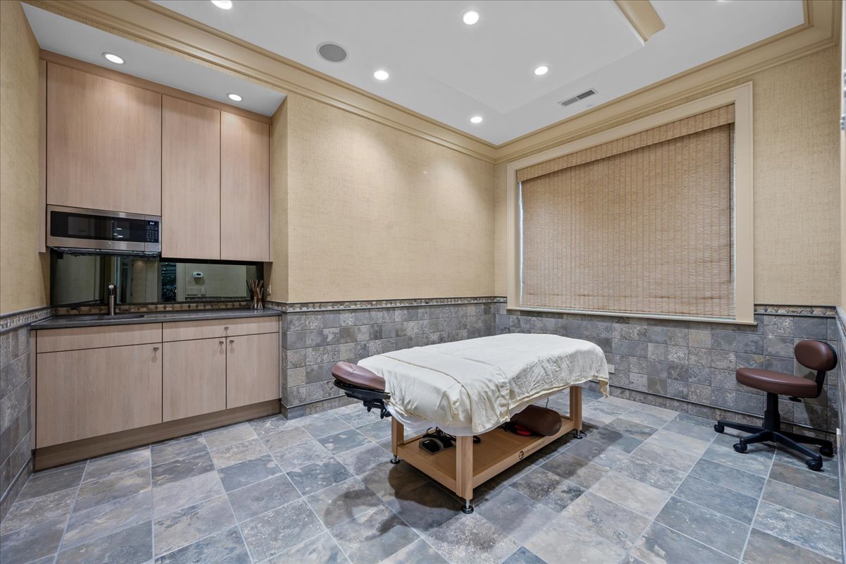 2 Bridlewood Road Northbrook, IL 60062 - Photo 46 of 58