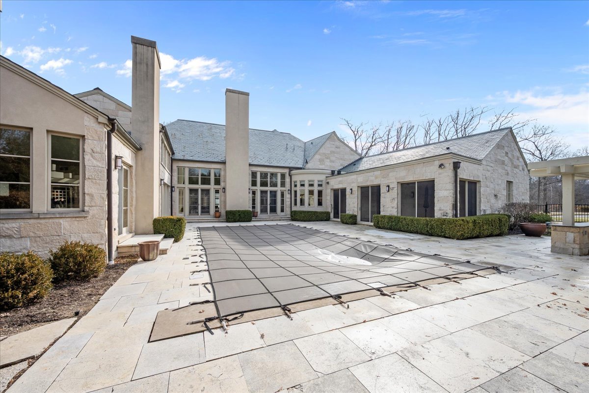 2 Bridlewood Road Northbrook, IL 60062 - Photo 50 of 58