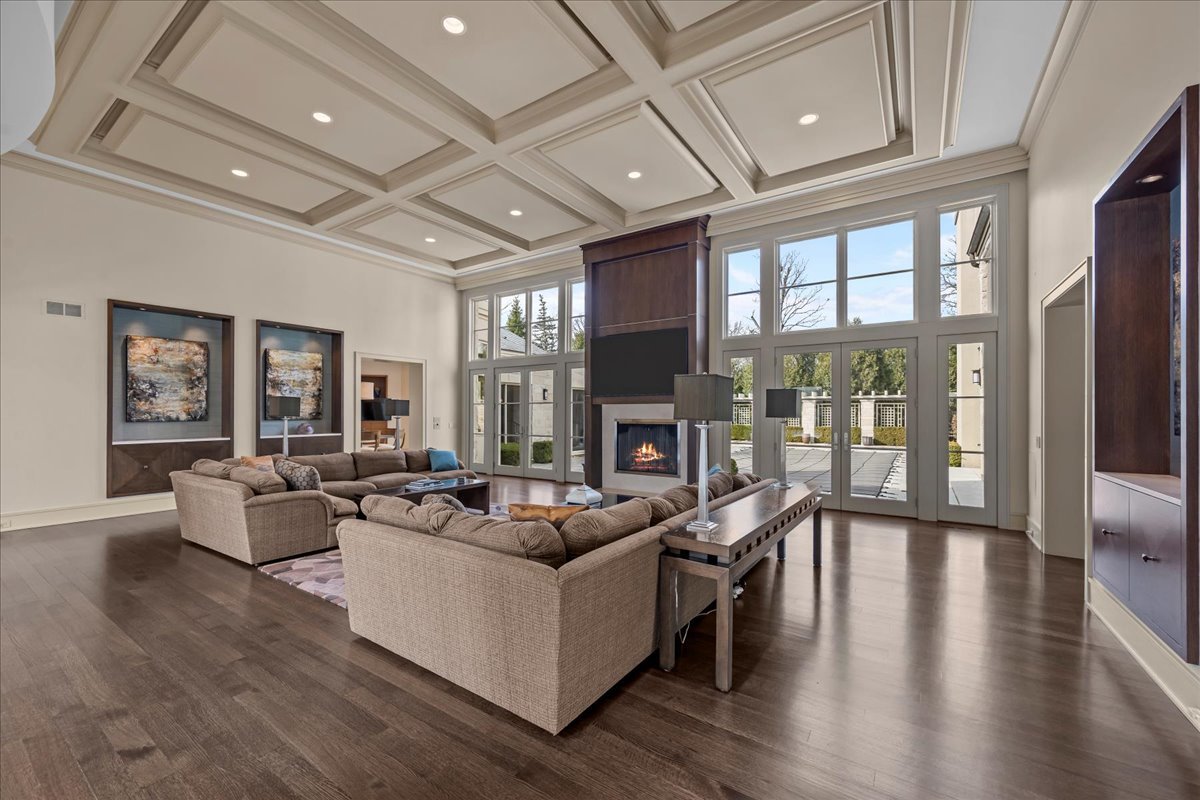 2 Bridlewood Road Northbrook, IL 60062 - Photo 6 of 58