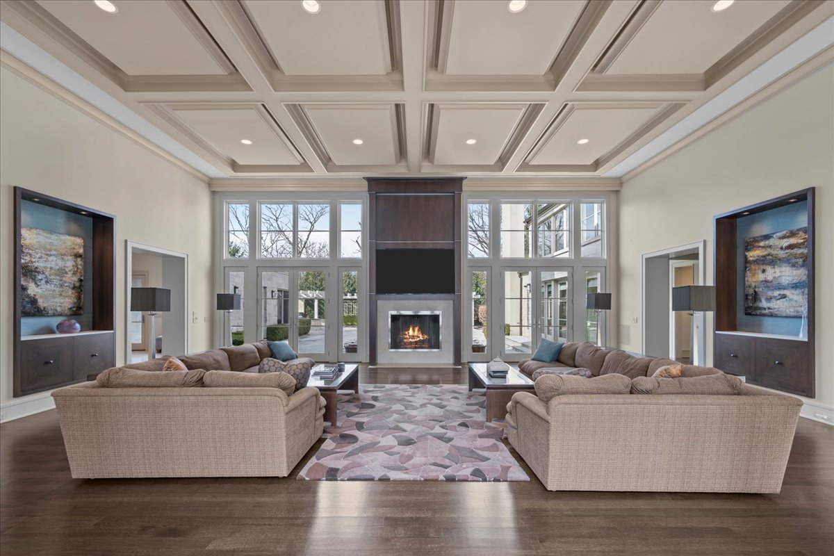 2 Bridlewood Road Northbrook, IL 60062 - Photo 7 of 58