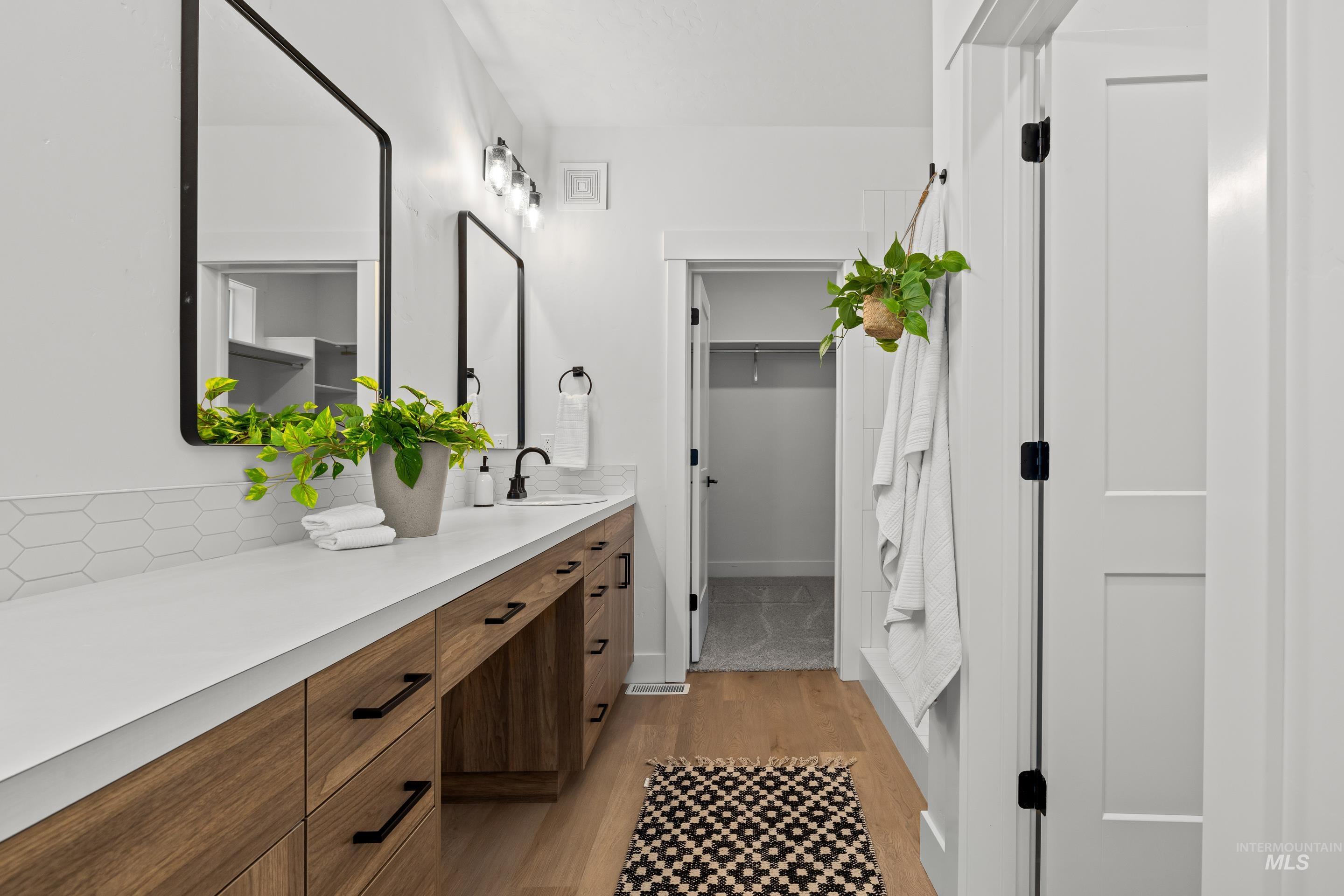 4642 North Maple Grove Road Boise, ID 83704 - Photo 28 of 49