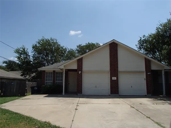 $1,425 | 304 Tamara Drive, Unit A, Georgetown, TX 78628