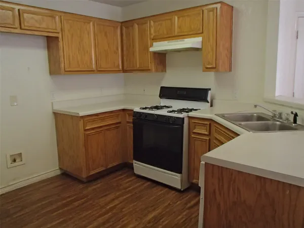 $1,425 | 304 Tamara Drive, Unit A, Georgetown, TX 78628