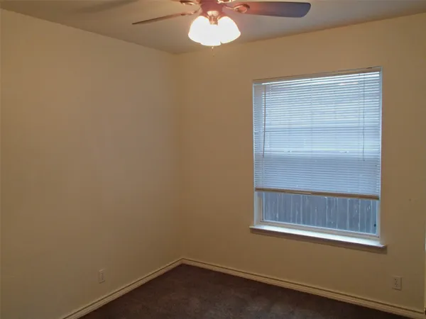$1,425 | 304 Tamara Drive, Unit A, Georgetown, TX 78628