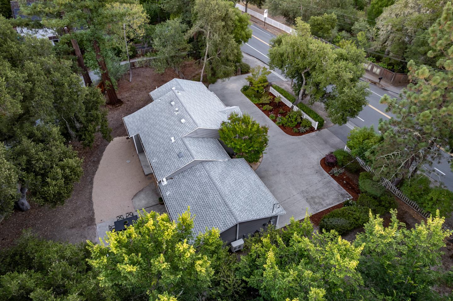 3270 Woodside Road Woodside, CA 94062 - Photo 25 of 28