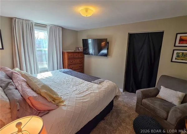 $320,000 | 28051 Hwy J, Gravois Mills, MO 65037
