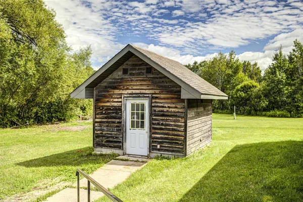 a bathroom with a sink and toilet