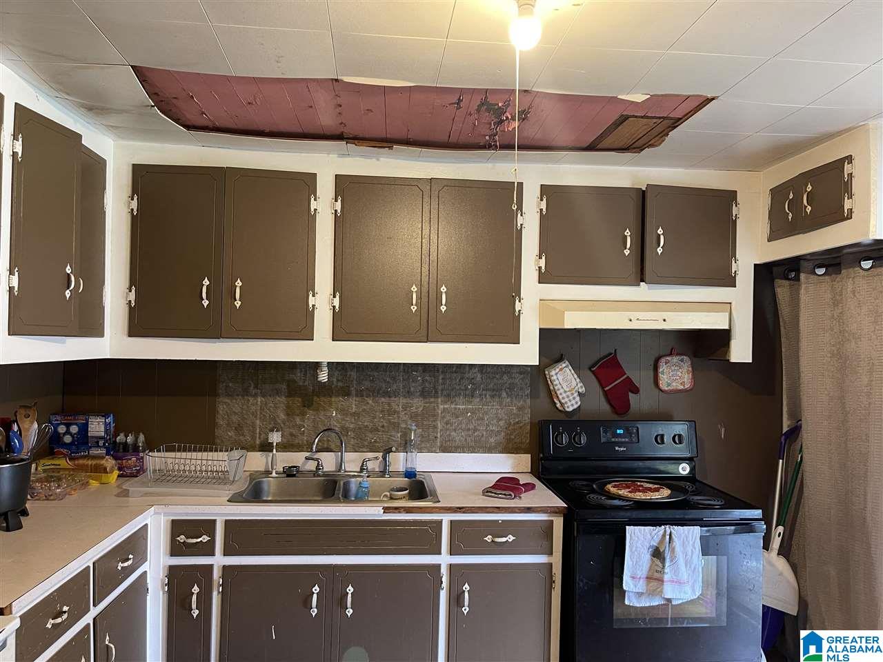 202 Nassau Street Talladega, AL 35160 - Photo 10 of 11
