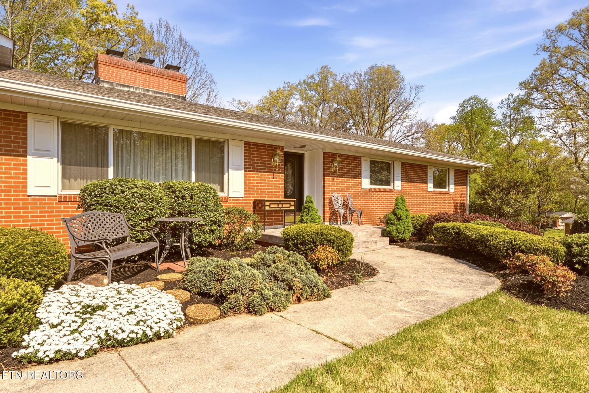 116 Caldwell