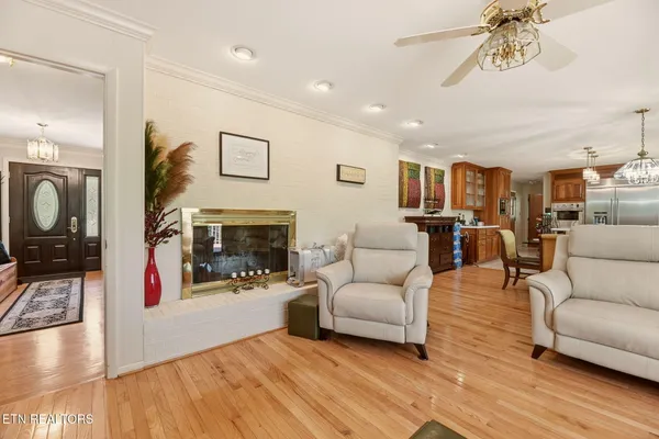 $624,900 | 116 Caldwell Drive, Oak Ridge, TN 37830