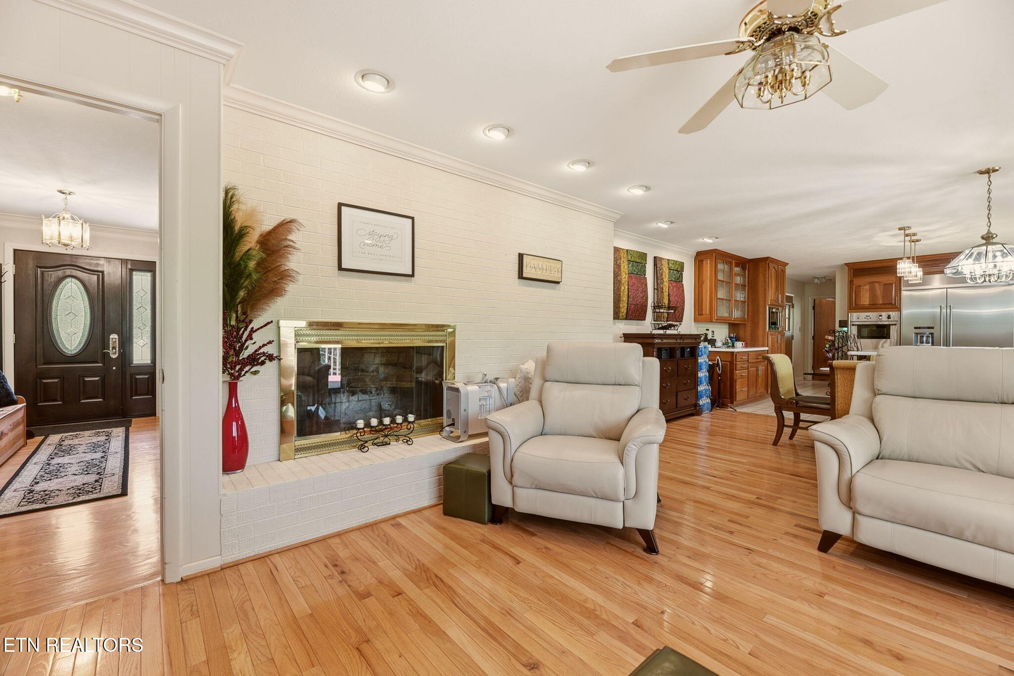 116 Caldwell Drive Oak Ridge, TN 37830 - Photo 19 of 50 Den w/fireplace 2