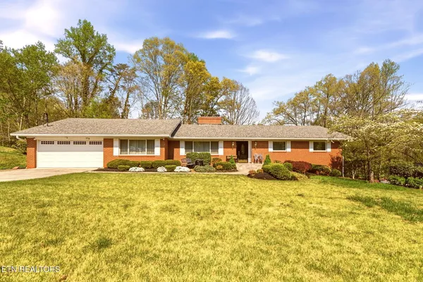 $624,900 | 116 Caldwell Drive, Oak Ridge, TN 37830