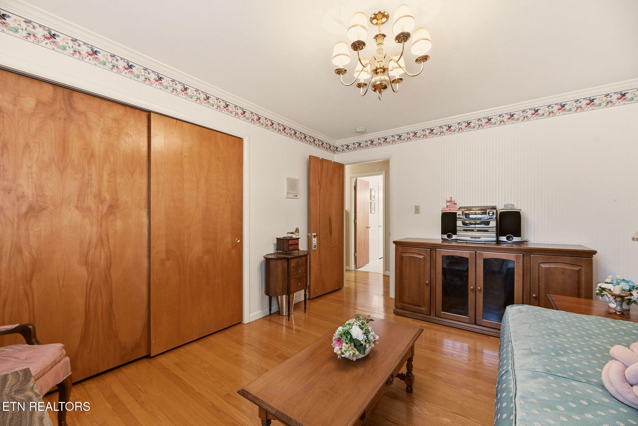 116 Caldwell Drive Oak Ridge, TN 37830 - Photo 30 of 50 Bedroom 3 on main