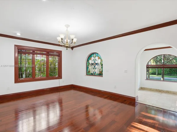 $10,000 | 1137 Asturia Avenue, Coral Gables, FL 33134
