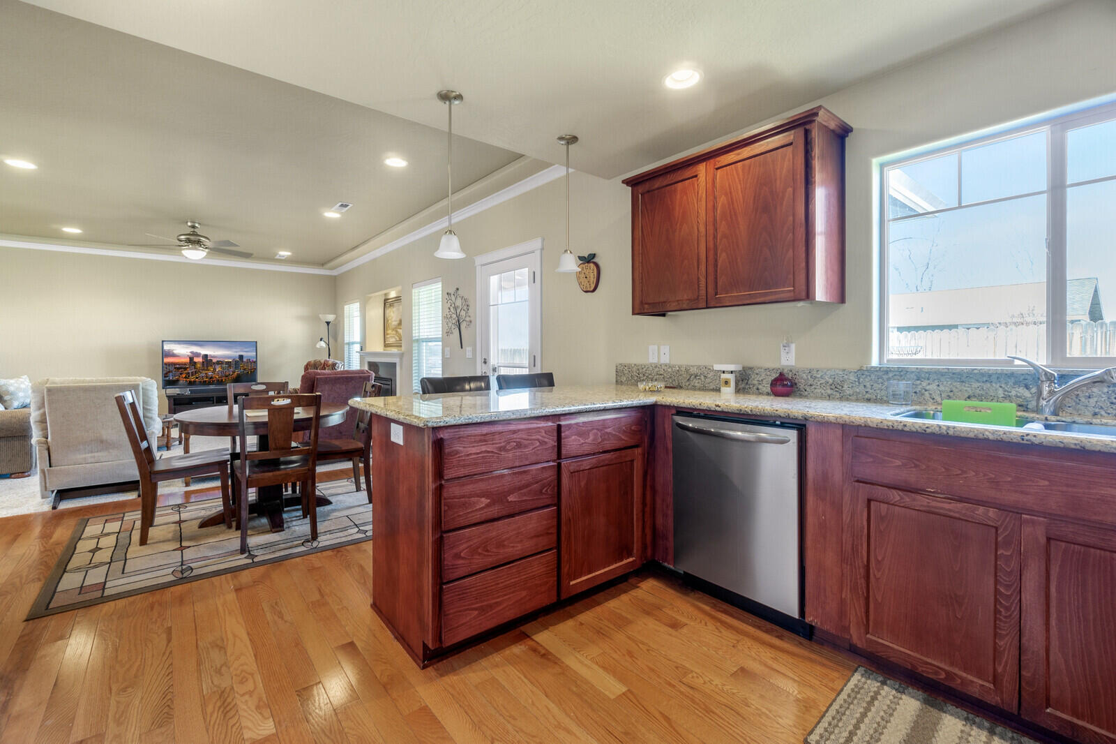 3483 Delta Waters Road Medford, OR 97504 - Photo 21 of 30 21_dw_21_mls