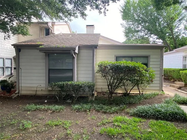 $1,975 | 13806 Brookgreen Drive, Dallas, TX 75240