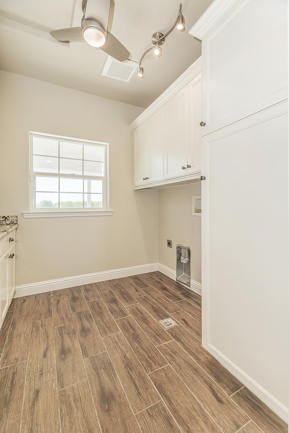 4350 Navelencia Avenue Reedley, CA 93654 - Photo 21 of 71