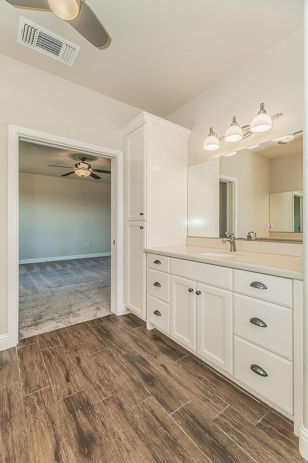 4350 Navelencia Avenue Reedley, CA 93654 - Photo 29 of 71