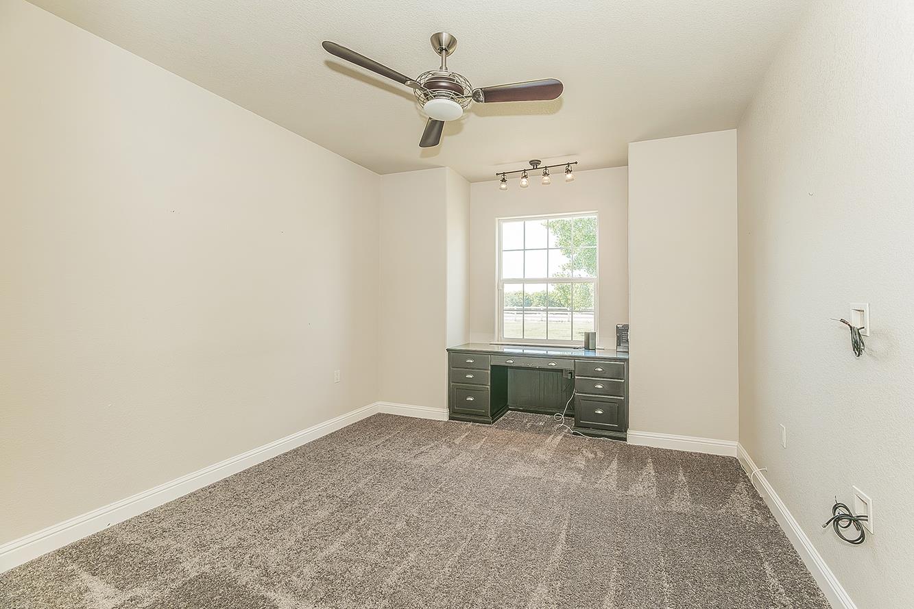 4350 Navelencia Avenue Reedley, CA 93654 - Photo 36 of 71