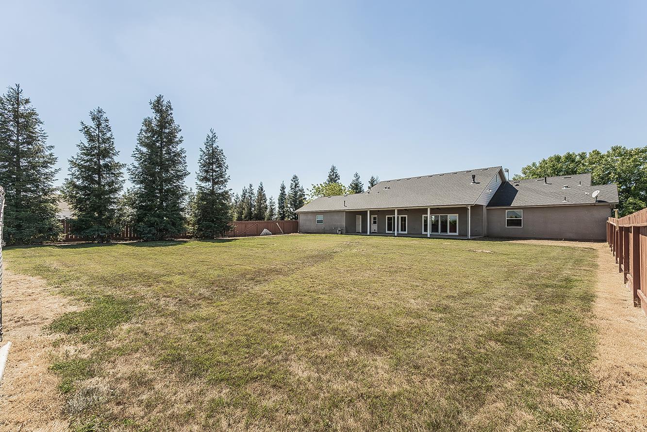 4350 Navelencia Avenue Reedley, CA 93654 - Photo 44 of 71