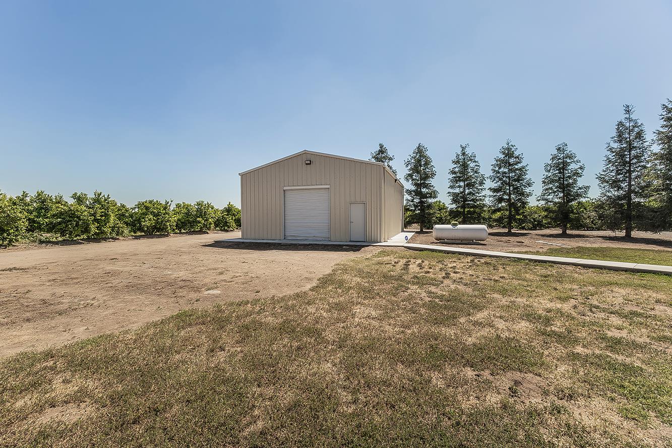 4350 Navelencia Avenue Reedley, CA 93654 - Photo 51 of 71