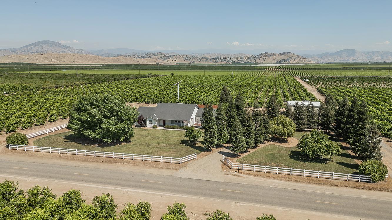4350 Navelencia Avenue Reedley, CA 93654 - Photo 58 of 71
