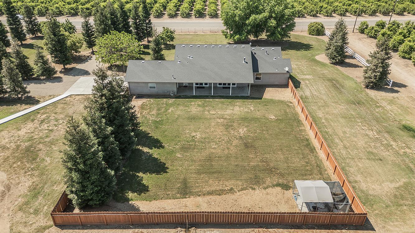 4350 Navelencia Avenue Reedley, CA 93654 - Photo 63 of 71