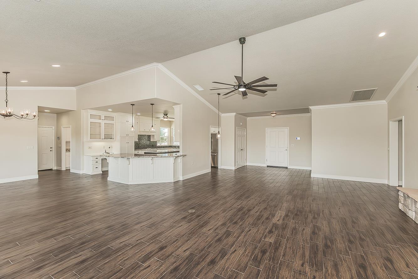4350 Navelencia Avenue Reedley, CA 93654 - Photo 10 of 71