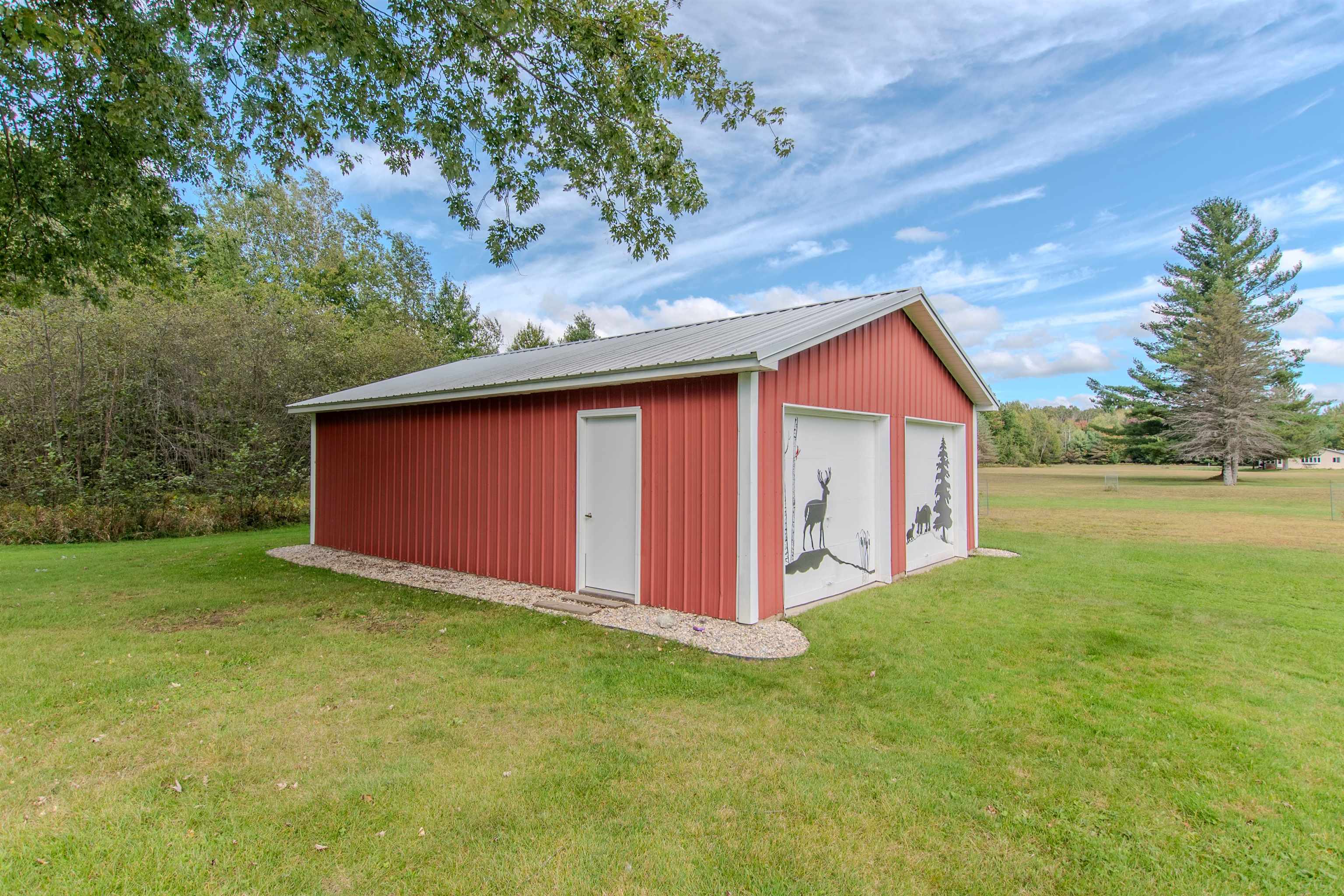 2919 North Castor Road Coleman, MI 48618 - Photo 4 of 37 Gallery Image 4