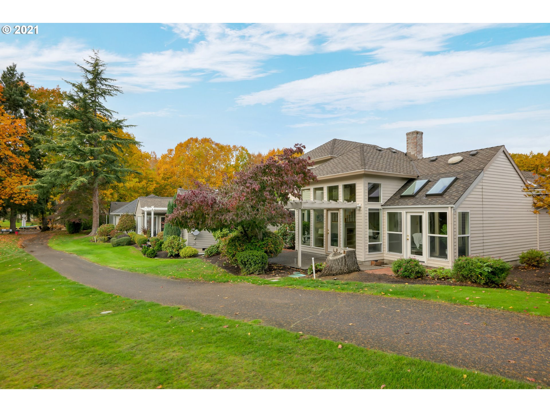 7480 Southwest Lakeside Loop Wilsonville, OR 97070 - Photo 26 of 32 Gallery Image 26