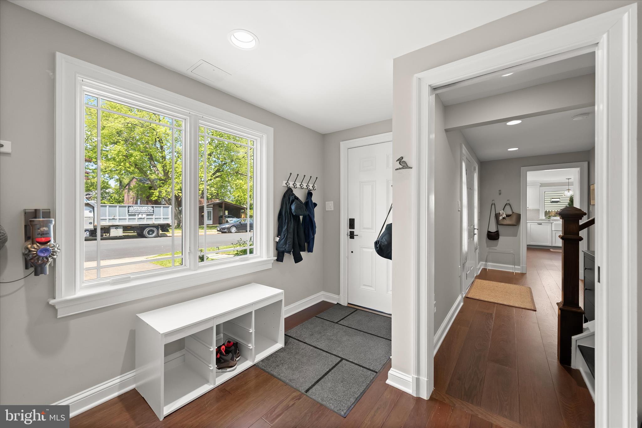 6366 11th Road North Arlington, VA 22205 - Photo 32 of 39 Mudroom