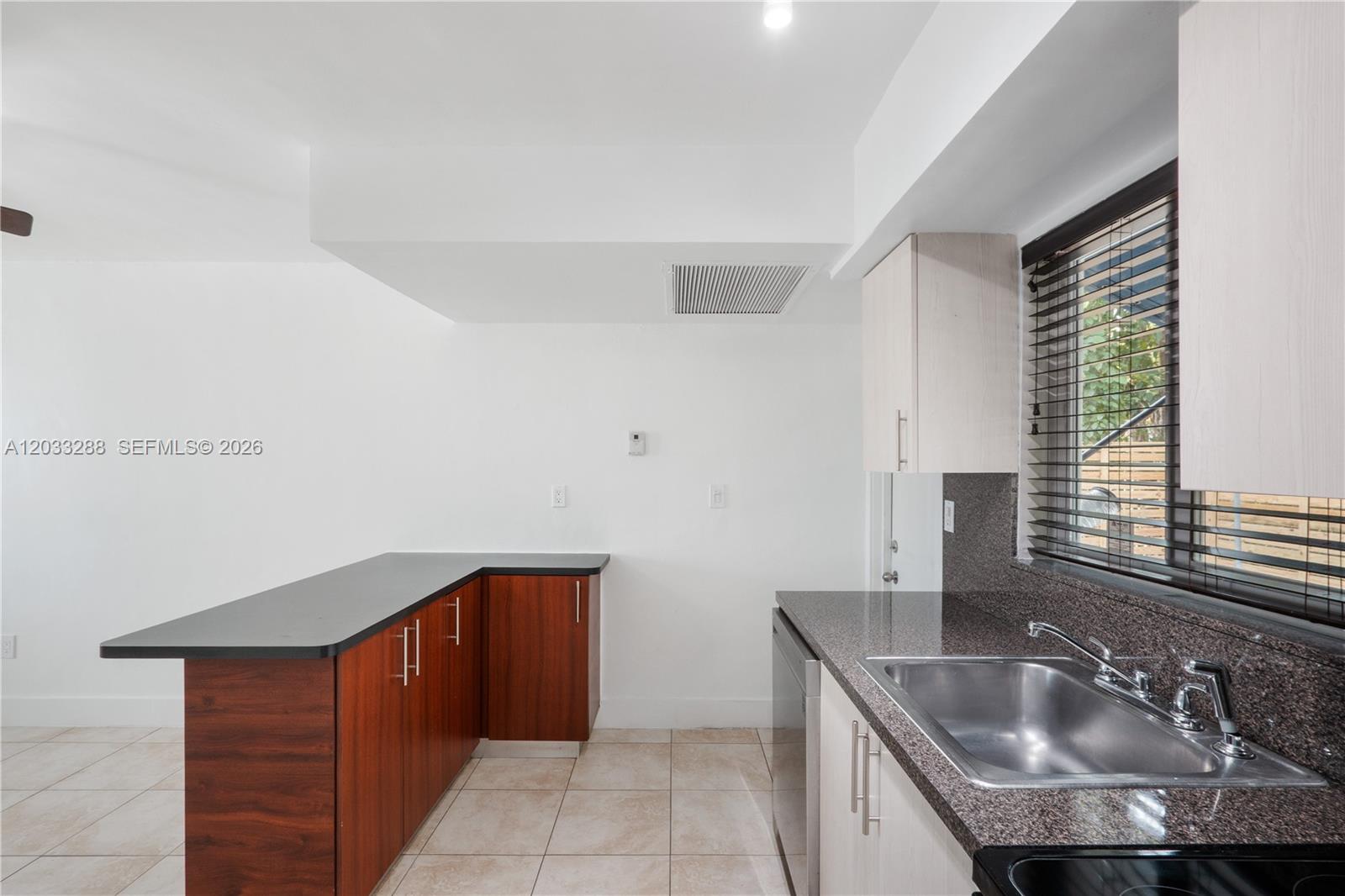 932 Southwest 6th Street, Unit 5 Miami, FL 33130 - Photo 7 of 29
