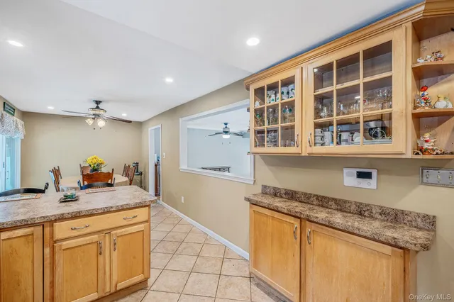 $775,000 | 132 Gladstone Avenue, West Islip, NY 11795