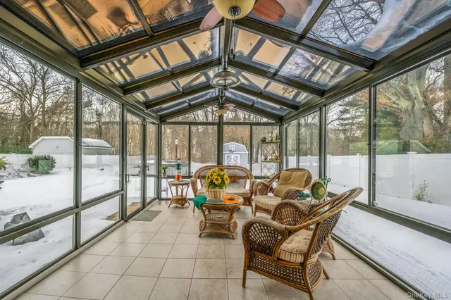 $775,000 | 132 Gladstone Avenue, West Islip, NY 11795