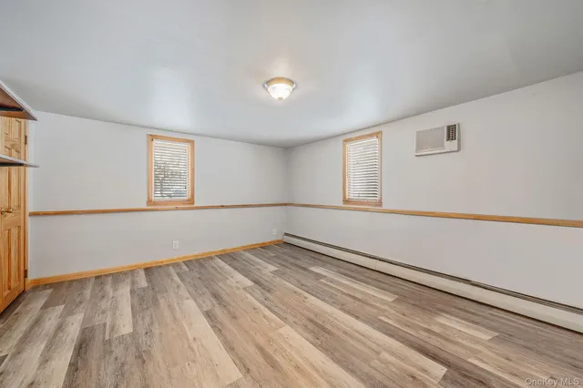 $775,000 | 132 Gladstone Avenue, West Islip, NY 11795