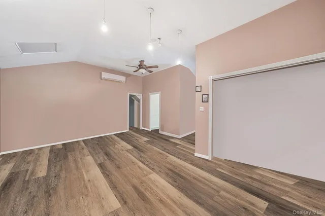 $775,000 | 132 Gladstone Avenue, West Islip, NY 11795