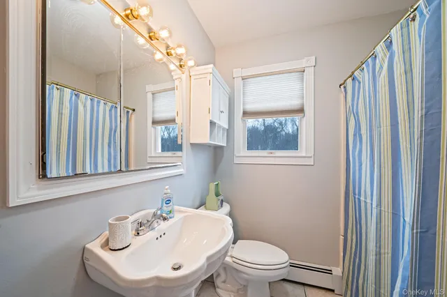 $775,000 | 132 Gladstone Avenue, West Islip, NY 11795