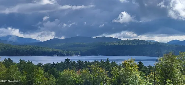 $295,000 | 9 Schroon Lake, Schroon Lake, NY 12870