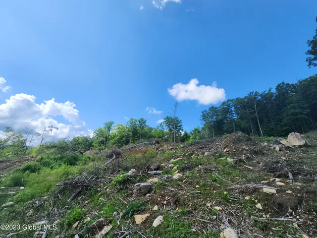 $295,000 | 9 Schroon Lake, Schroon Lake, NY 12870