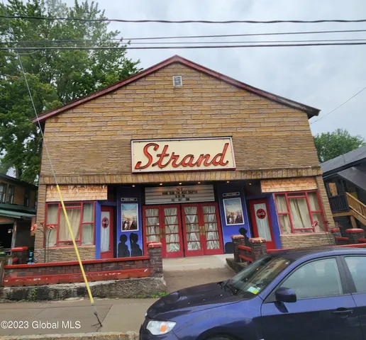 $295,000 | 9 Schroon Lake, Schroon Lake, NY 12870