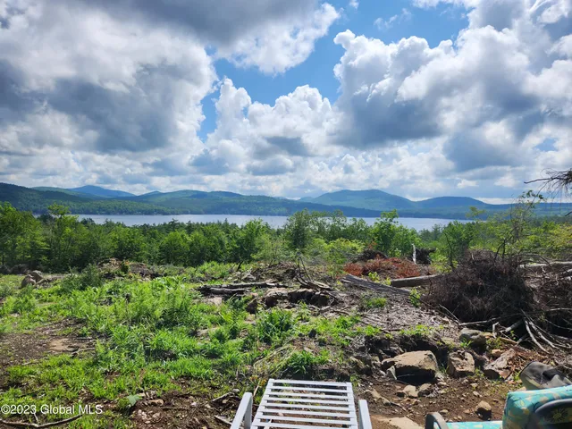 $295,000 | 9 Schroon Lake, Schroon Lake, NY 12870