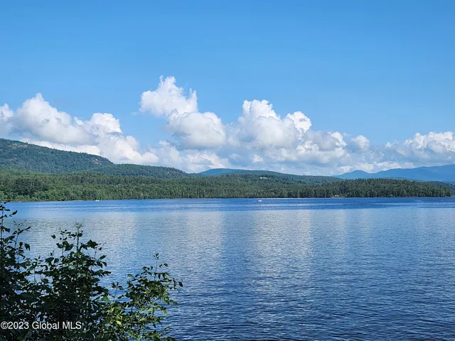 $295,000 | 9 Schroon Lake, Schroon Lake, NY 12870