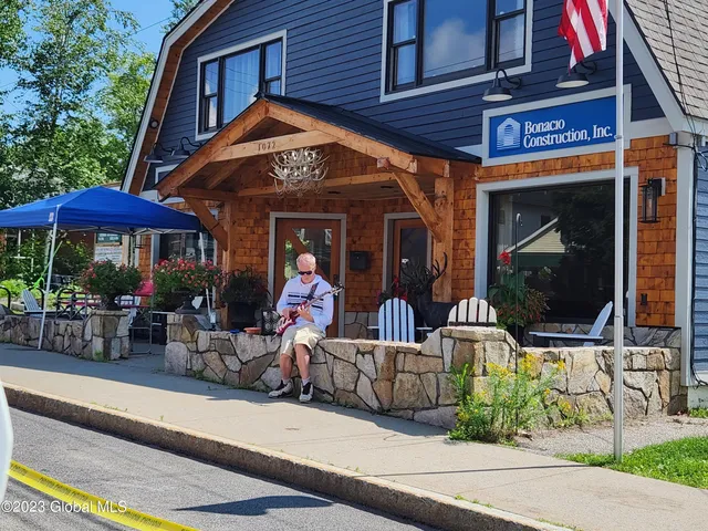 $295,000 | 9 Schroon Lake, Schroon Lake, NY 12870